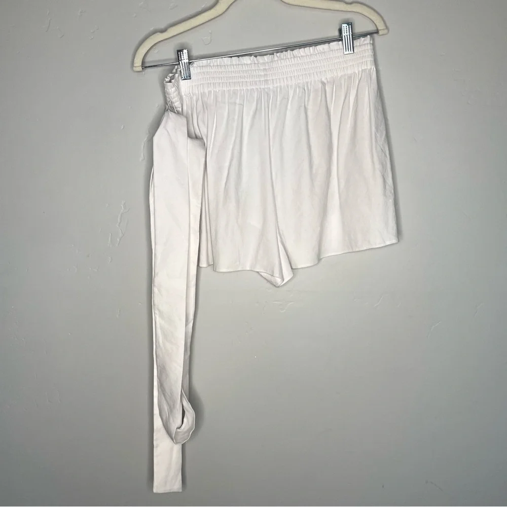 Alice + Olivia Linen Belted Paper Bag Shorts NWT White Medium‎ High Rise Pockets